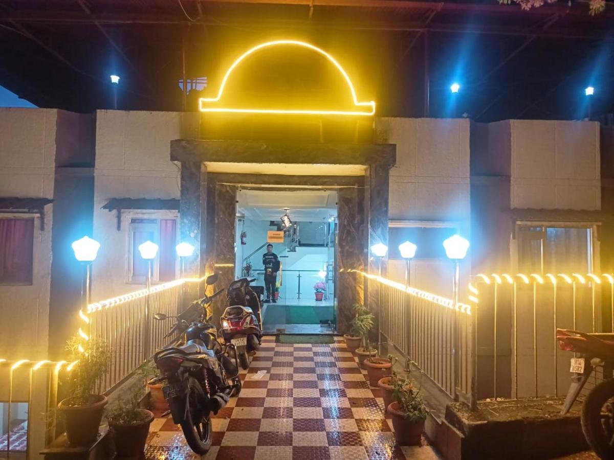 Riversun Hotel Mall Road Mussoorie Exterior photo