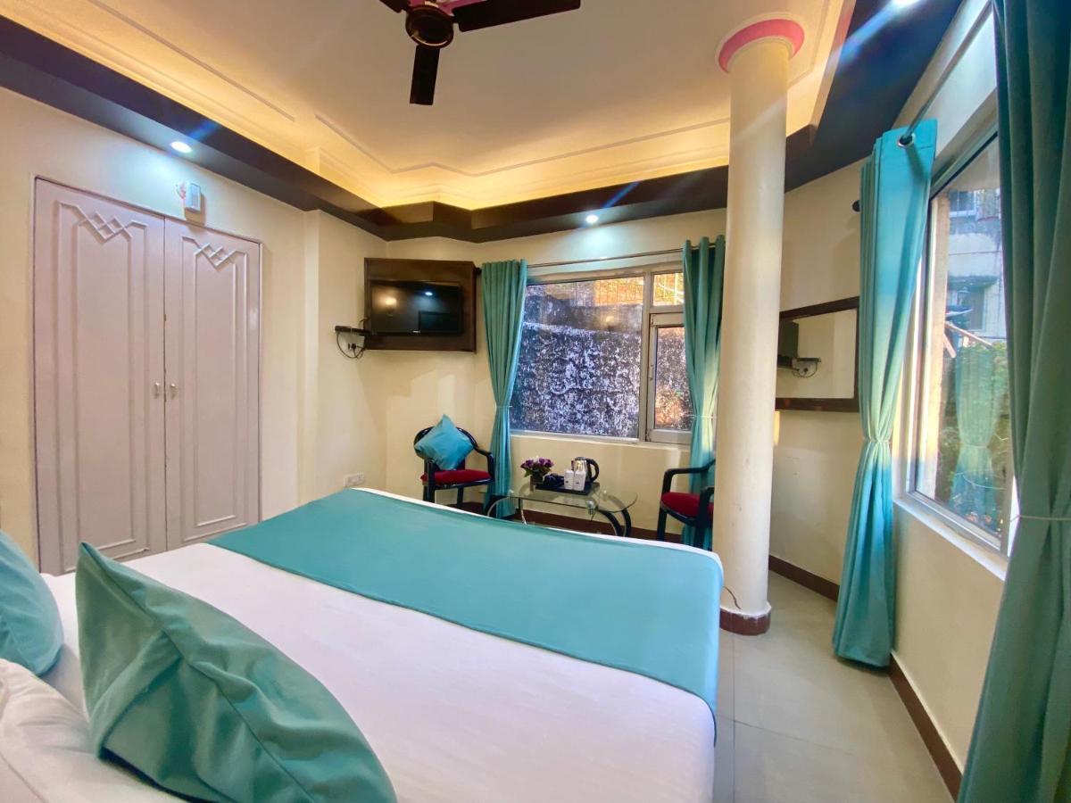 Riversun Hotel Mall Road Mussoorie Exterior photo