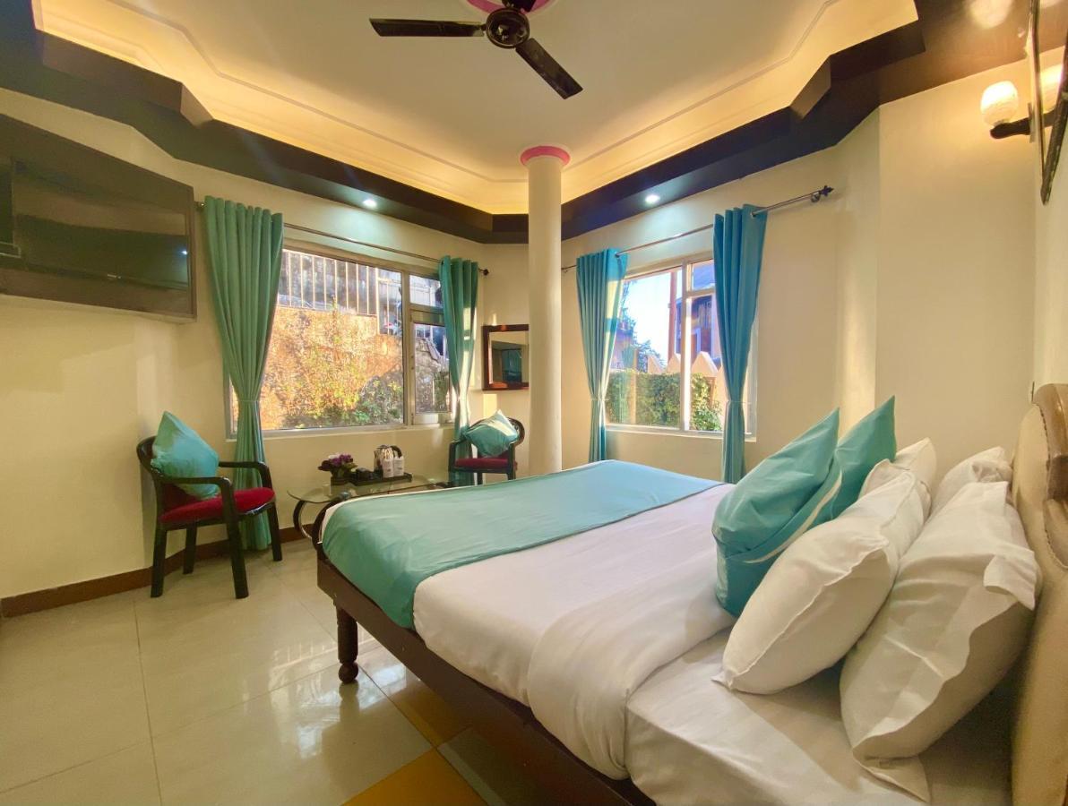 Riversun Hotel Mall Road Mussoorie Exterior photo