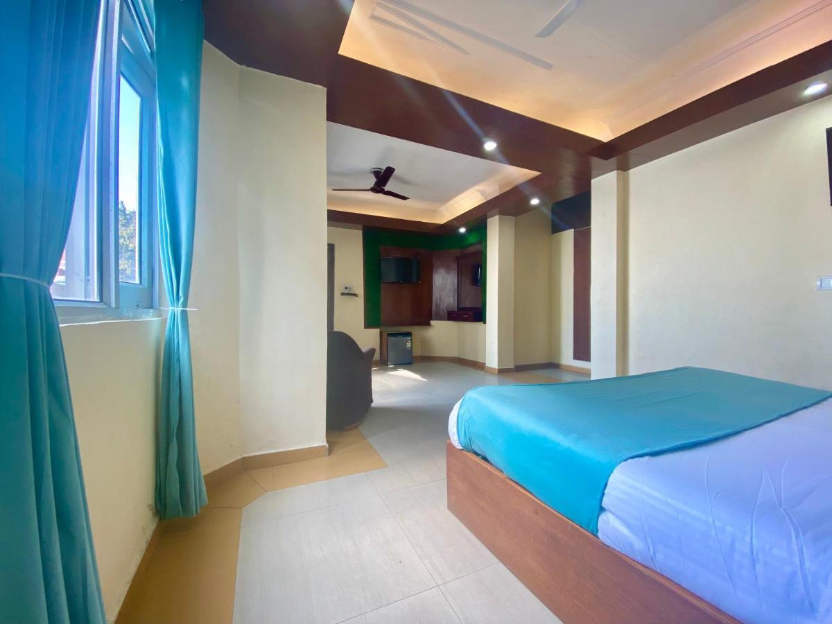 Riversun Hotel Mall Road Mussoorie Exterior photo