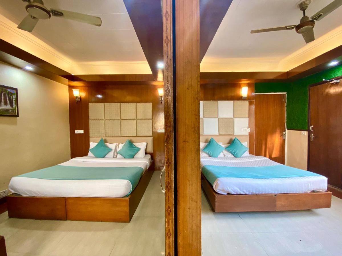 Riversun Hotel Mall Road Mussoorie Exterior photo
