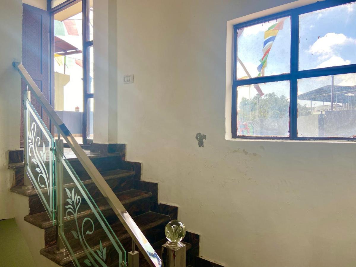 Riversun Hotel Mall Road Mussoorie Exterior photo